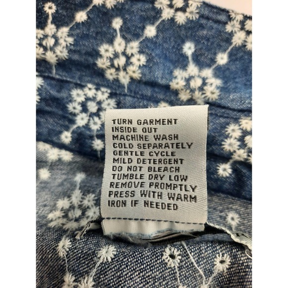 Bamboo Traders Embroidered white flowers on a denim jacket - Picture 7 of 12